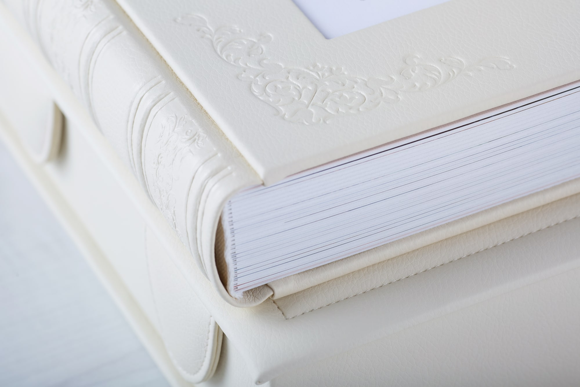 Spiral vs. Saddle vs. Perfect Binding